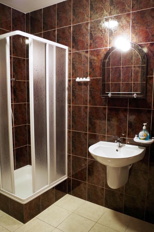 Отель Hotel Laworta Устшики-Дольне-21