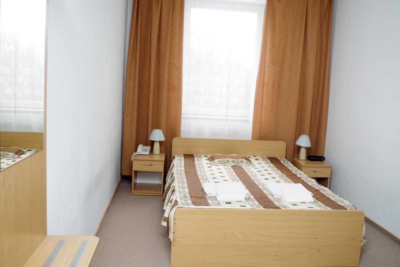 Отель Hotel Laworta Устшики-Дольне-24