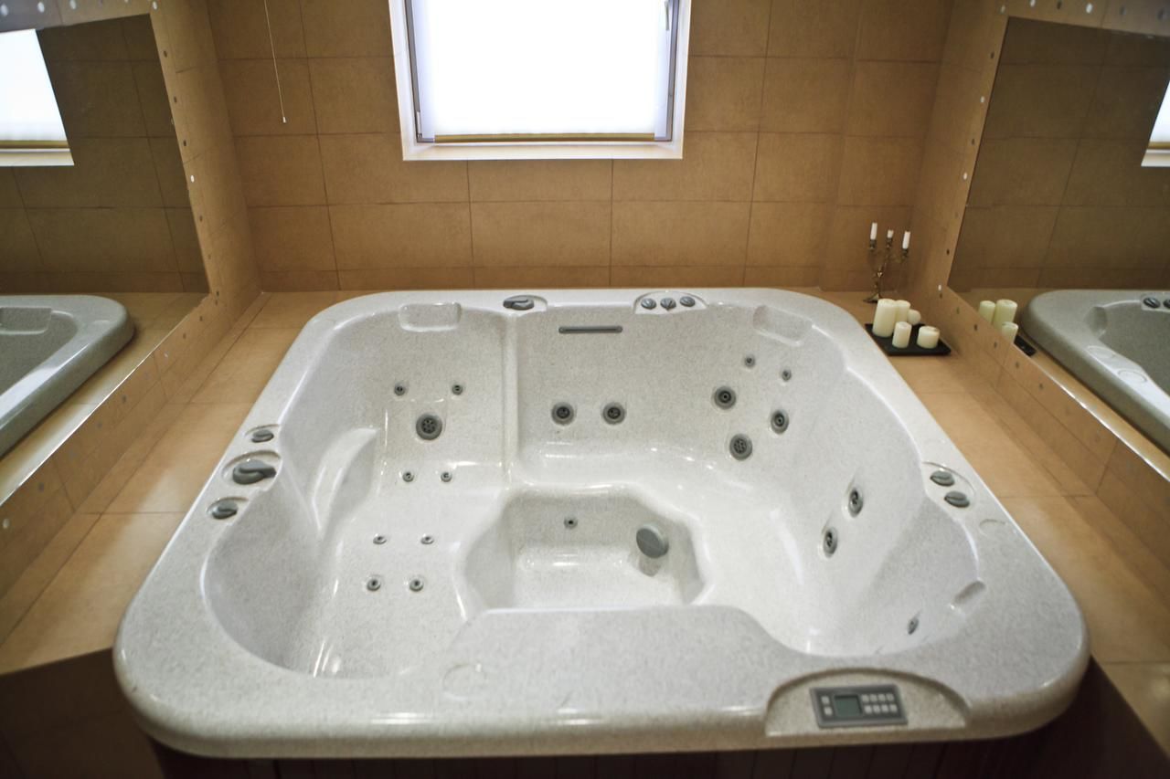 Отель Hotel Laworta Устшики-Дольне-39