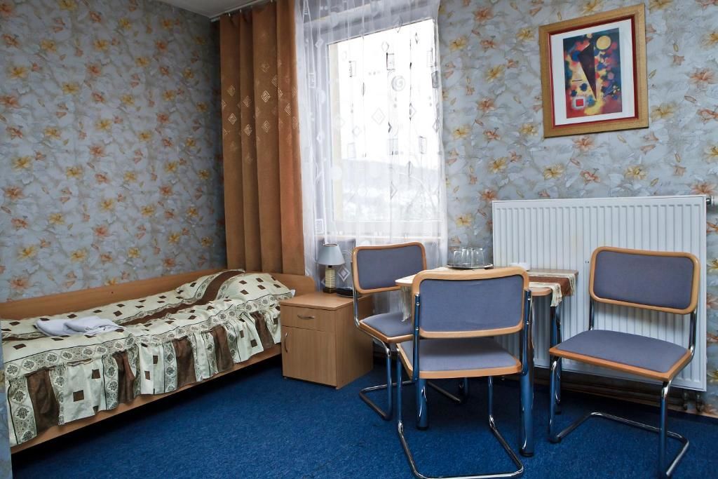 Отель Hotel Laworta Устшики-Дольне-52
